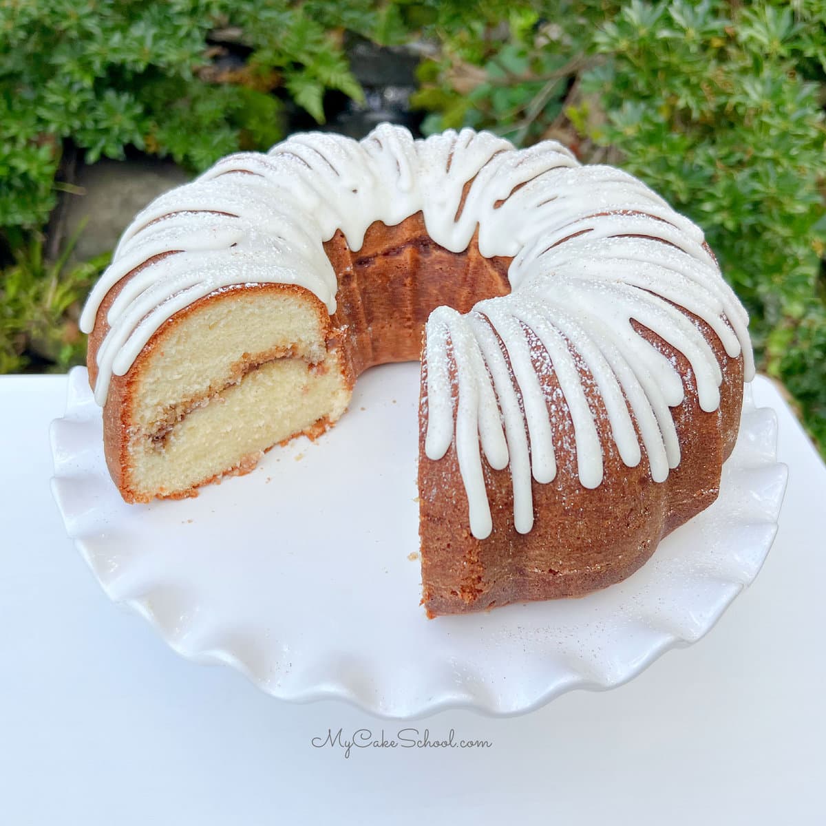 https://www.mycakeschool.com/images/2023/10/snickerdoodle-bundt-cake-featured-image.jpg
