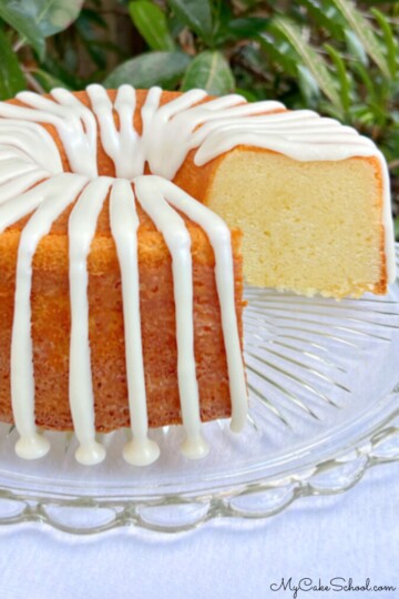 Five Flavor Pound Cake - My Cake School