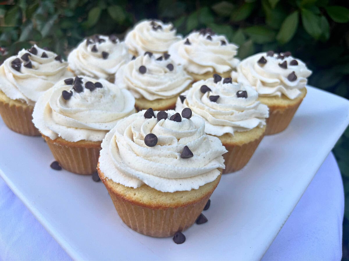 Cannoli cupcakes on a platter.