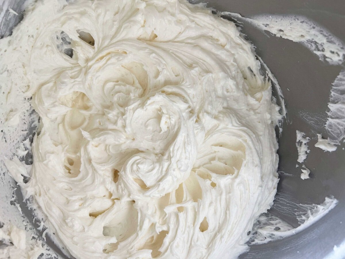 Champagne Buttercream in a mixing bowl.